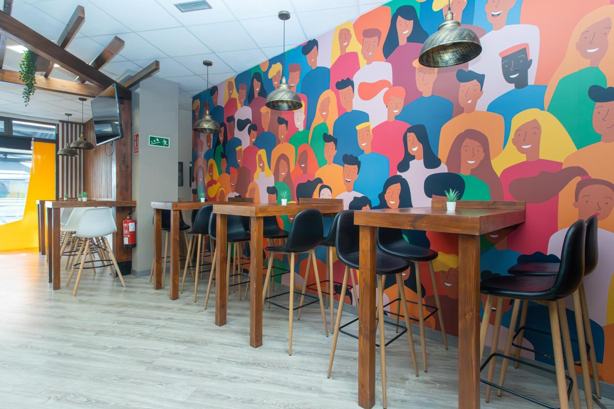 Albergue Hostel ยาเนส ภายนอก รูปภาพ