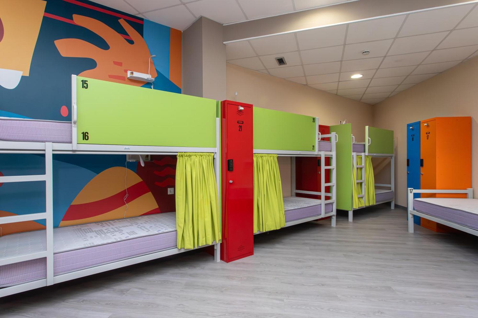 Albergue Hostel ยาเนส ภายนอก รูปภาพ